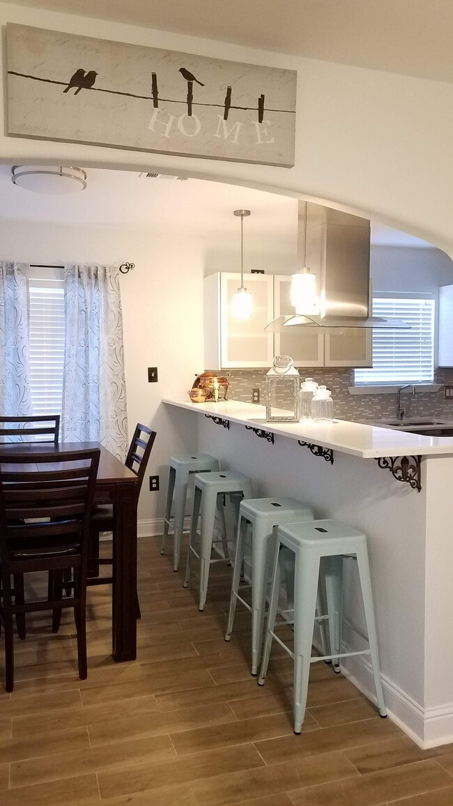 Dining room - 3817 General Taylor St