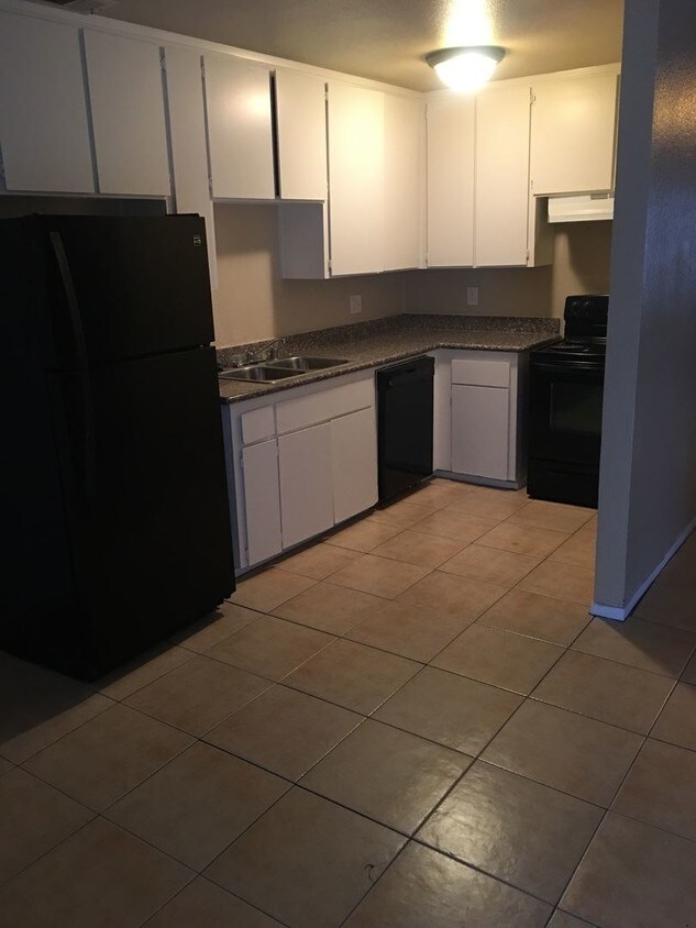 Foto principal - 3352 N Marks Ave