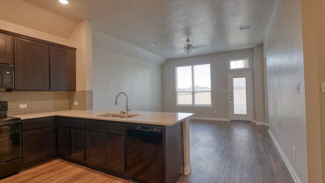 Building Photo - Spacious Single-Family Home Available Now!