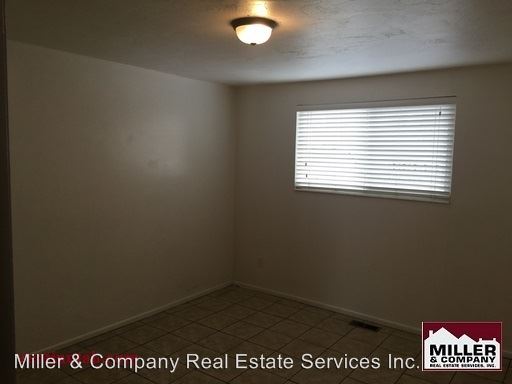 Building Photo - 3433 S Riviera Dr