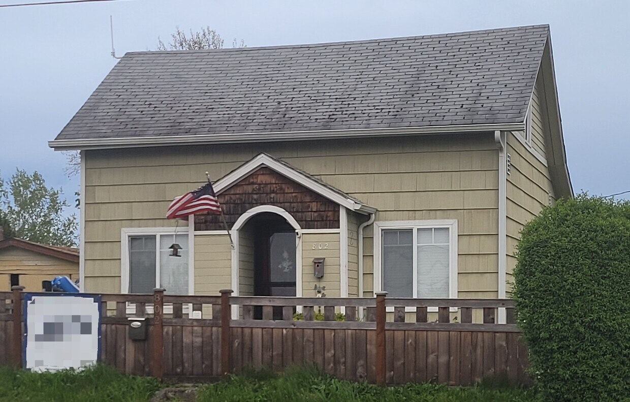 802 Naval Ave, Bremerton, WA 98312 House Rental in Bremerton, WA