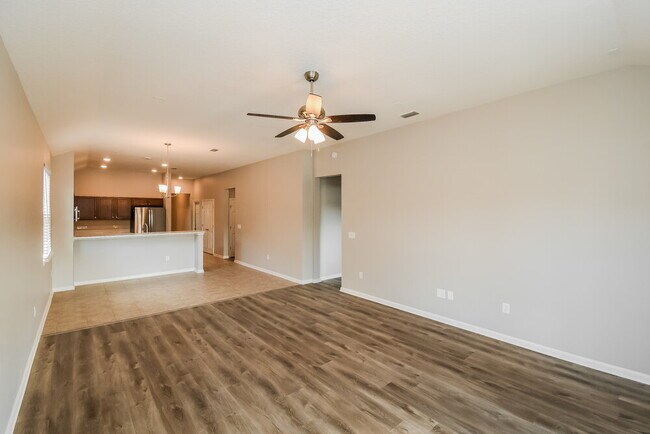 Building Photo - 5754 Village Pond Cir