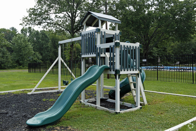 Playground - Brookwood Gardens