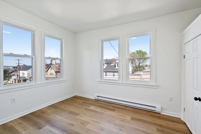 Foto del edificio - 348-350 Wyoming Street