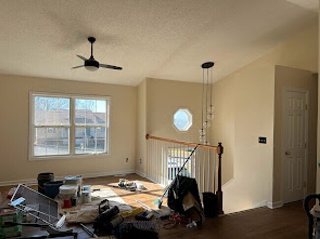 Foto del edificio - 3 bed 2 bath + 2 car garage- Jonesborough