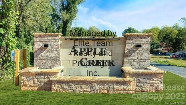 Building Photo - 3155 Winesap Dr