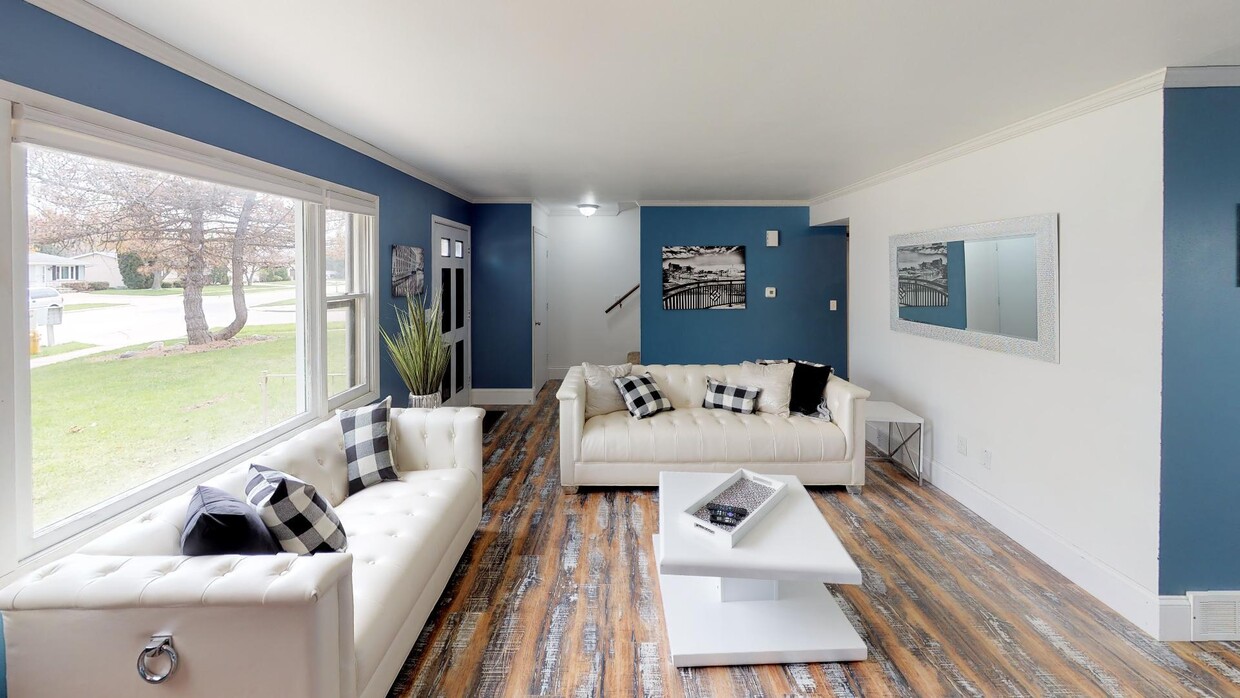 Foto principal - 303 Westbrook Drive