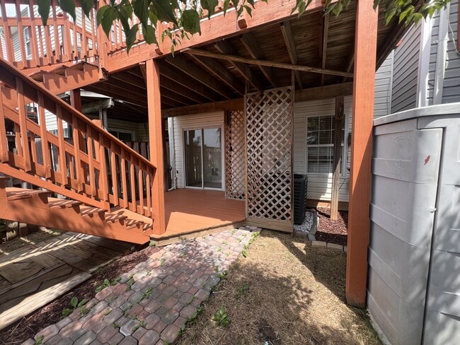 Photo - 8871 Dunstable Loop Townhome