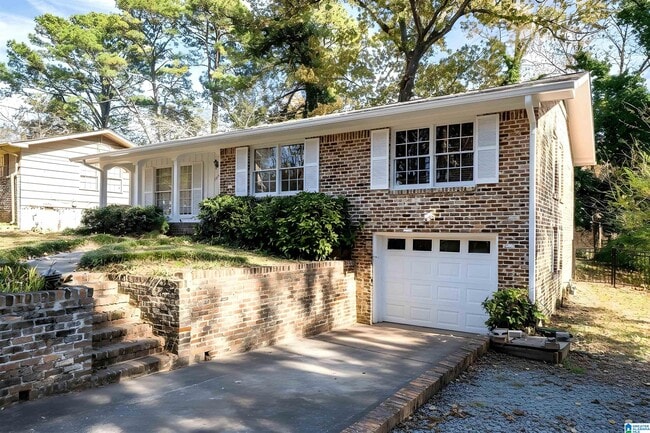 Foto del edificio - 1213 Oakwood St