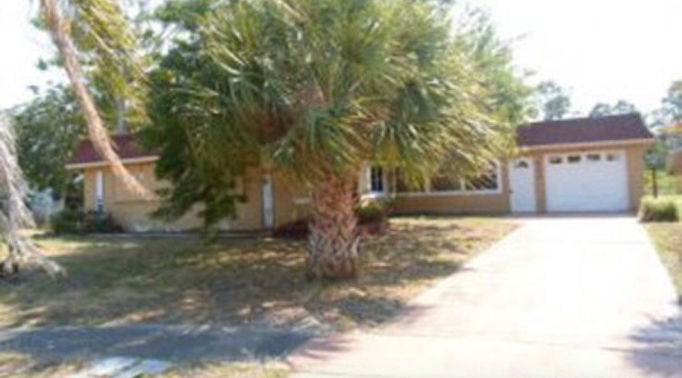 Foto principal - 731 Apollo Cir NE