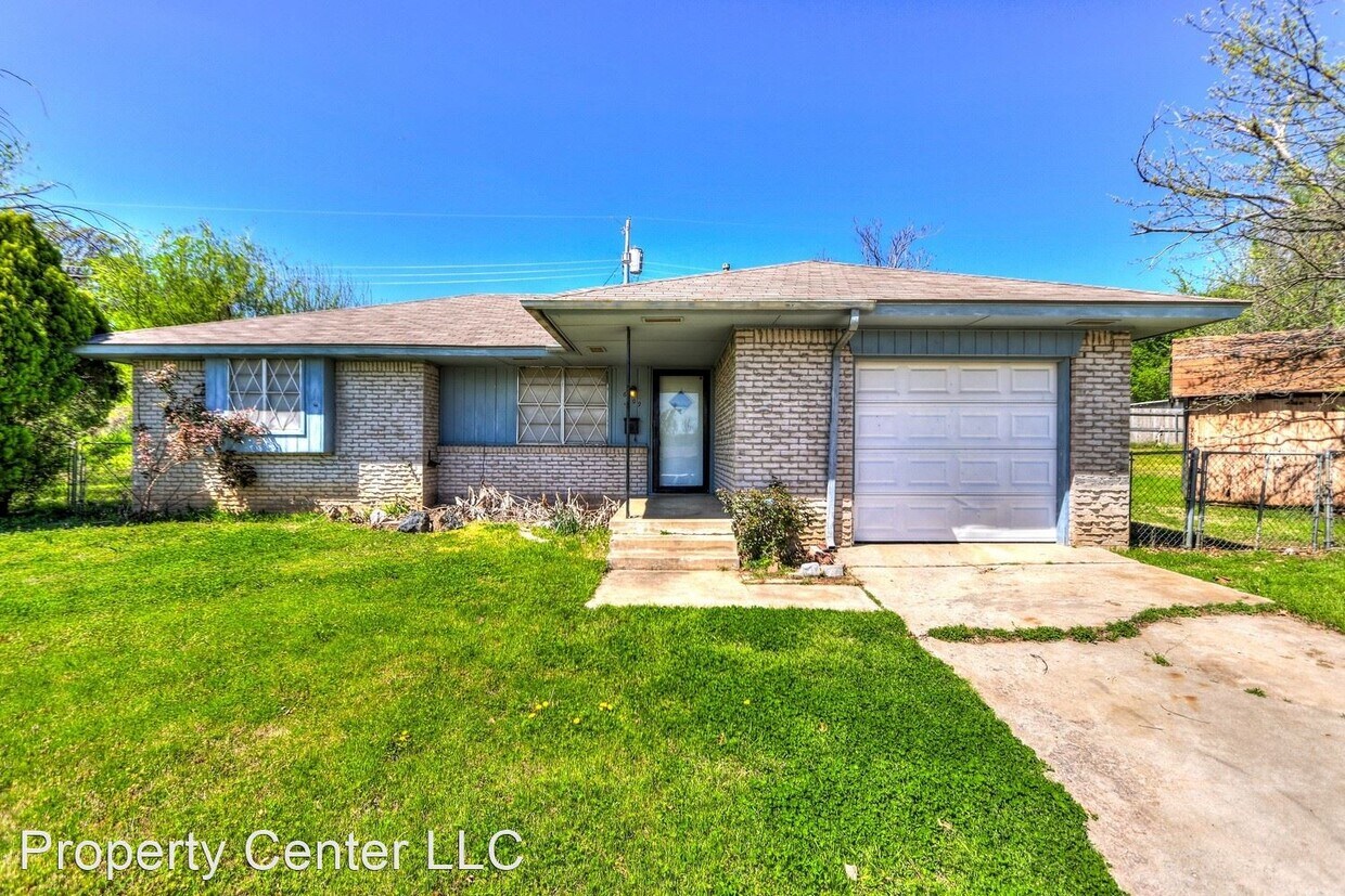 Primary Photo - 3 br, 1 bath House - 6709 Gleason Circle,