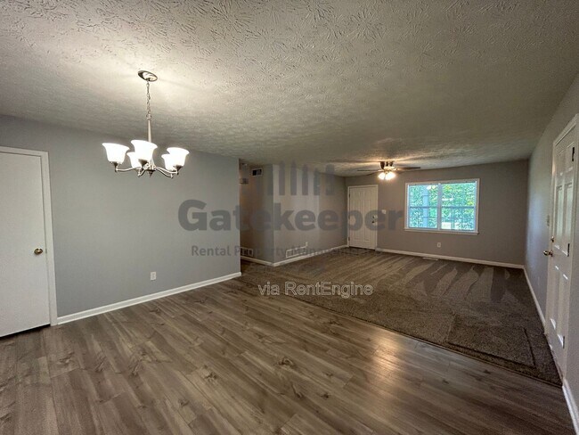 Foto del edificio - 8546 E Union Hill Rd