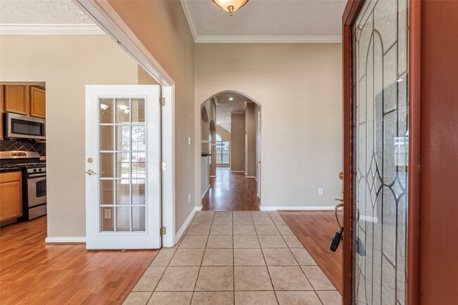 Foto del edificio - 4010 Longway Estates Ct