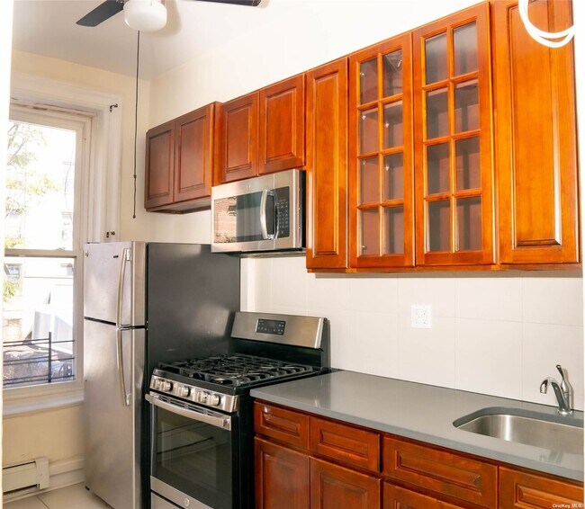 Foto del edificio - 2913 Clarendon Rd
