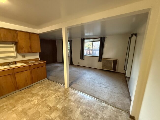 Foto del edificio - 7812 Lynch Rd