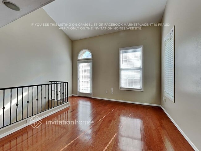 Building Photo - 5727 S 21st Terrace