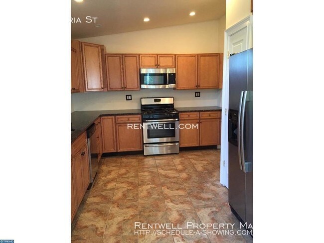 Building Photo - Newly rehabbed 3 bedroom in Manayunk $2000