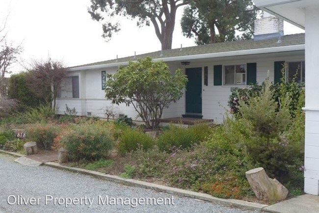 Building Photo - 3 br, 2 bath House - 818 Cresta Vista Way