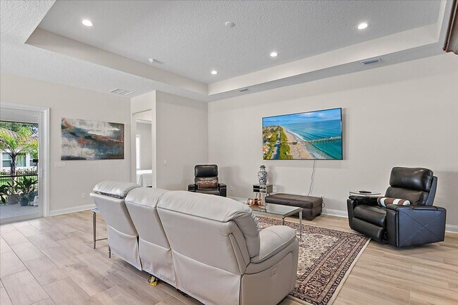 Building Photo - Charming 3/2 in highly desirable Tamaya!