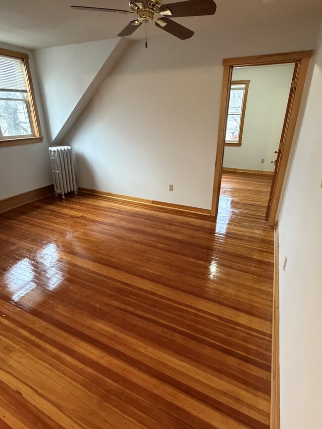 Building Photo - 56 Westwood Ave