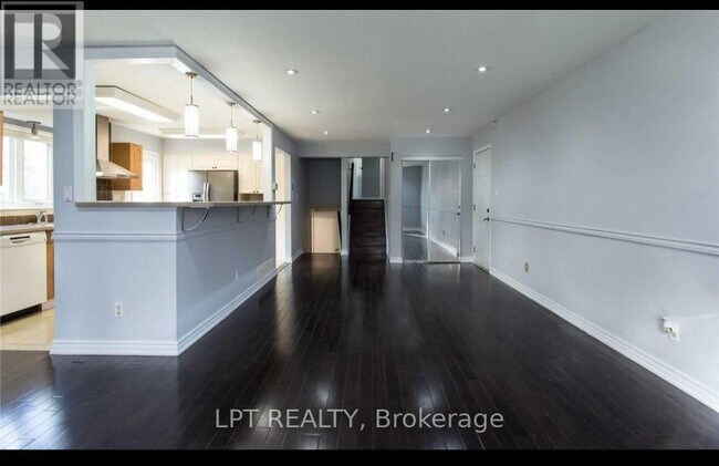 Photo du bâtiment - 188 John Tabor Trail