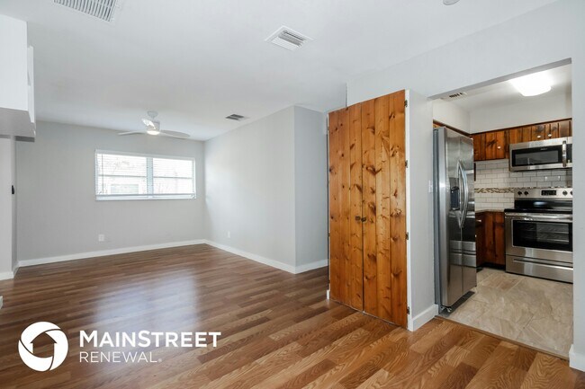 Foto del edificio - 657 59th St S