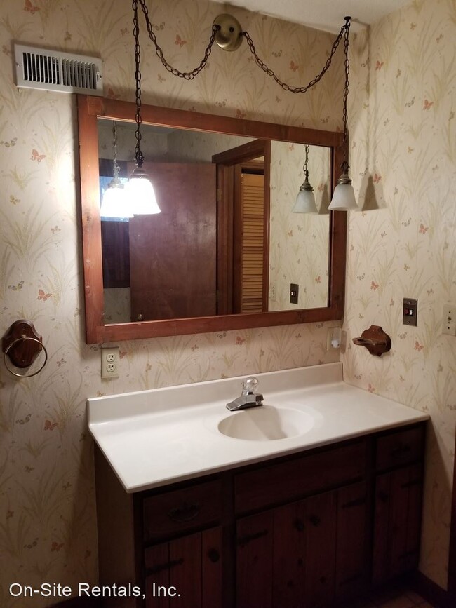 Building Photo - 3 br, 2 bath House - 21578 NC HWY 24-27