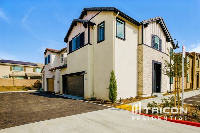 Building Photo - 31702 Luther Dr