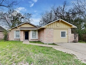 Northwood Manor Apartments under $1,500 - Houston, TX - 4 Rentals ...
