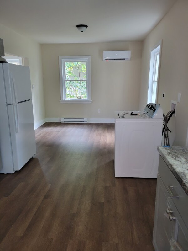 Foto del edificio - 1703 Westwood Ave