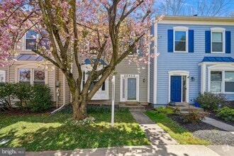 Building Photo - 20412 Sunbright Ln