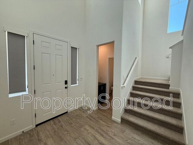 Foto del edificio - 2920 Reyva Dhillon Ln