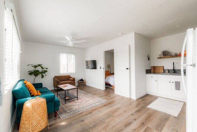 Foto del edificio - 2950 Franklin Ave