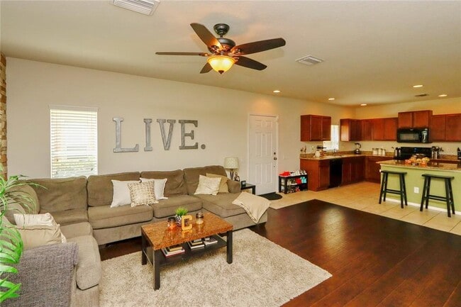 Foto del edificio - 4724 Somerset Hill Ln