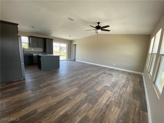 Foto del edificio - 1415 NE 18th St