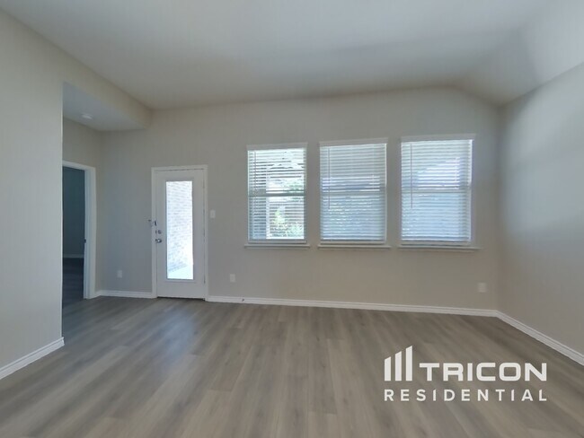 Foto del edificio - 505 Pleasant Hill Ln