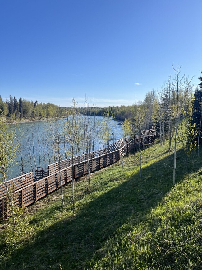 Building Photo - 46435 Maudi Dr