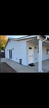 Building Photo - 3113 Walnut Ave