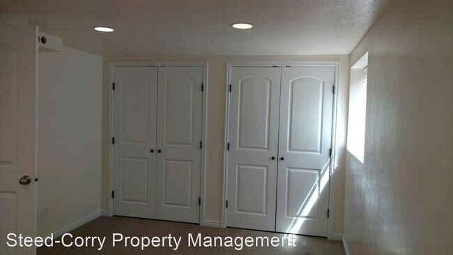 Building Photo - 3 br, 2 bath House - 303 N. 100 W. #B