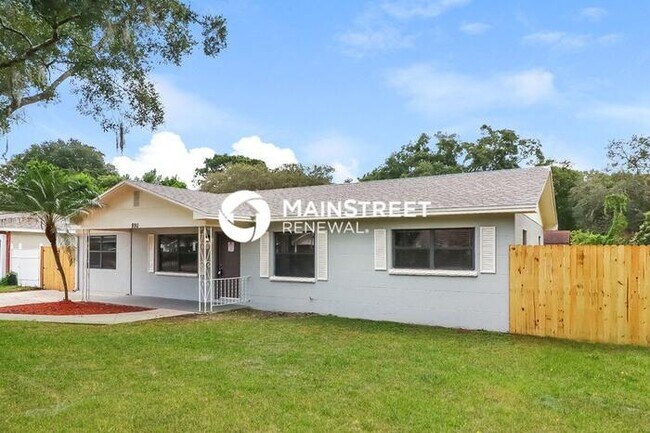 Building Photo - 3 Bedroom Pet-Friendly Home in Tampa, FL w...