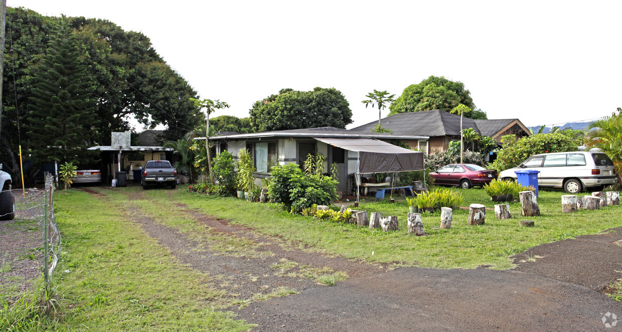 Building Photo - 221 Kilani Ave