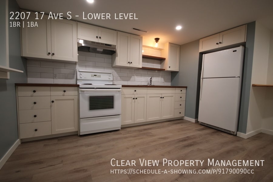 Primary Photo - Recently renovated 1 bed, 1 bath and offic...
