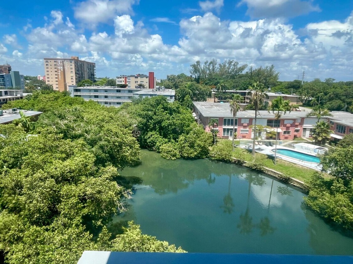 Foto principal - 1 Bed/1.5 Bath Condo in Miami