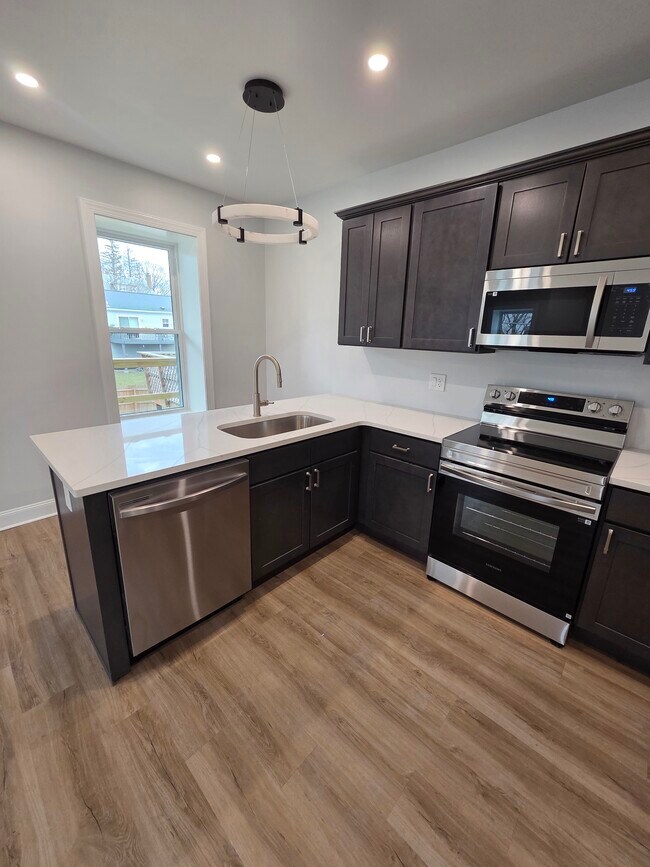 Foto del edificio - 840 2nd St