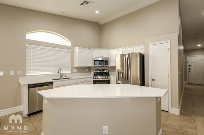 Foto del edificio - 3375 Wasatch Cedars St