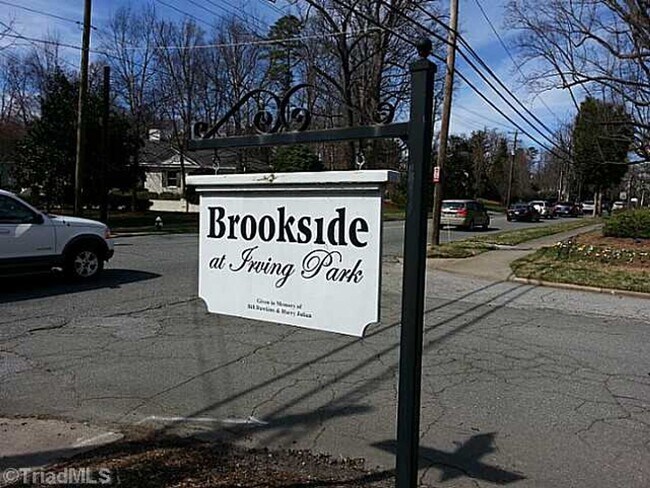 Foto del edificio - 2 bedroom at Brookside Condos