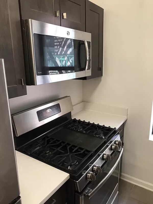 Foto del edificio - 43-32 40th St