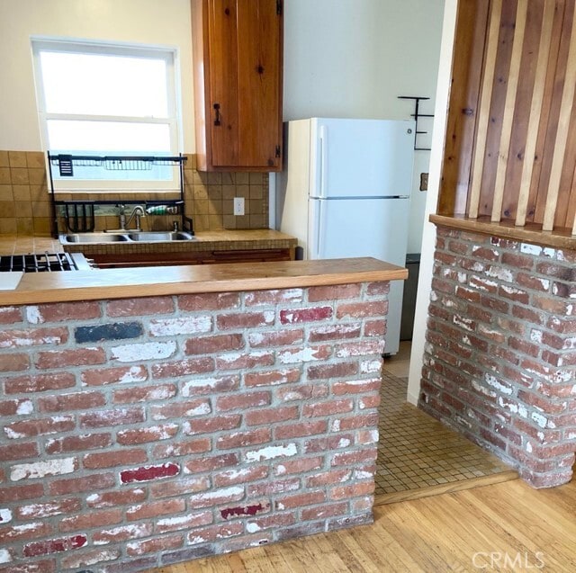 Building Photo - 818 Loma Dr