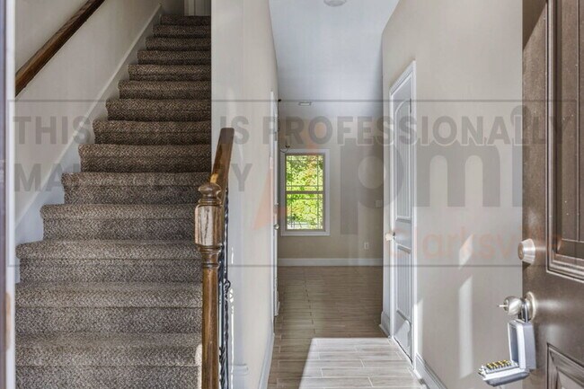 Foto del edificio - 402 Shelby St