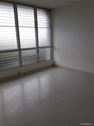Building Photo - 1538 Kewalo St